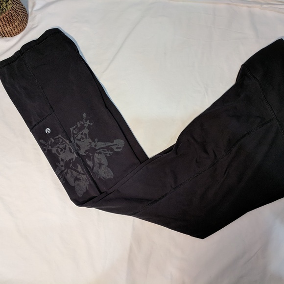 lululemon athletica Pants - LULULEMON BLACK YOGA PANTS SIZE 6
